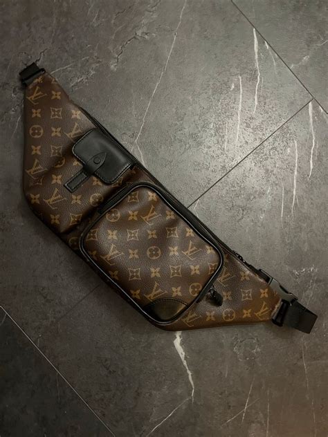 louis vuitton bauchtasche herren|louis vuitton aktentasche herren.